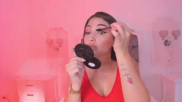 Snapshot of _brenda_becker chatting on 02.20.26 brenda becker online show from 02.20.26