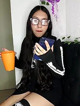 Umaru uwu online show from 10.31.25