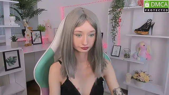 Katia Kim online show from 10.20.25