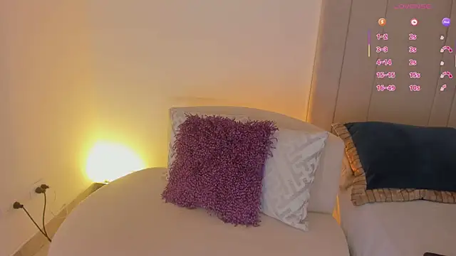 Snapshot of luisah_ chatting on 05.19.26 luisah online show from 05.19.26