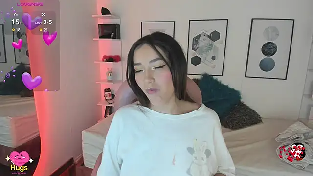 cristal  hot 1 online show from 02.16.25