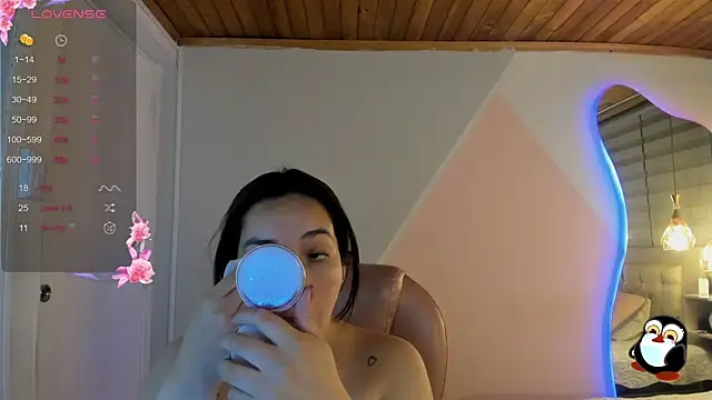Snapshot of cristal__hot_1 chatting on 07.18.26 cristal hot 1 online show from 07.18.26