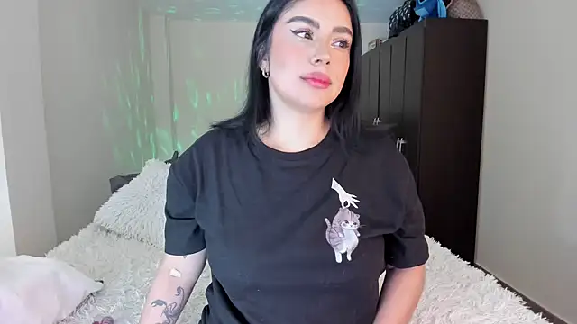 rosalie lust online show from 02.25.25