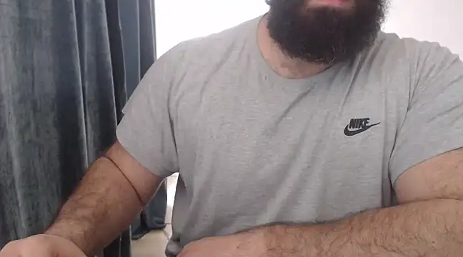 hugemachohandsome online show from 02.25.25