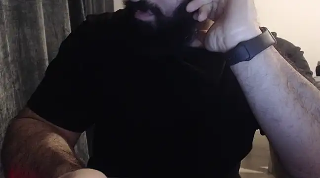 hugemachohandsome online show from 03.01.25