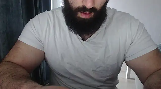 hugemachohandsome online show from 03.07.25