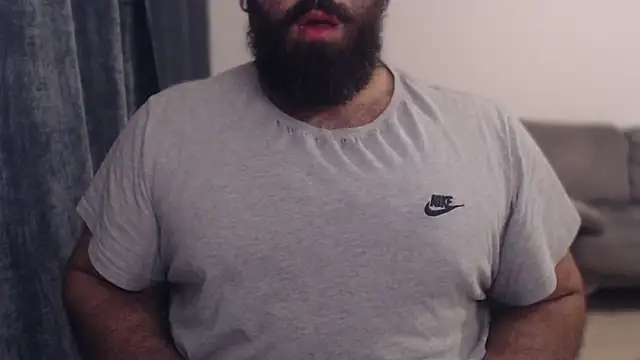 hugemachohandsome online show from 09.11.25