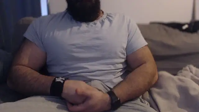 hugemachohandsome online show from 12.20.25