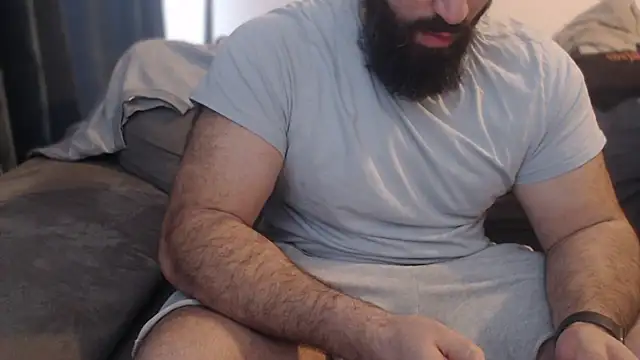 Snapshot of hugemachohandsome chatting on 02.04.26 hugemachohandsome online show from 02.04.26