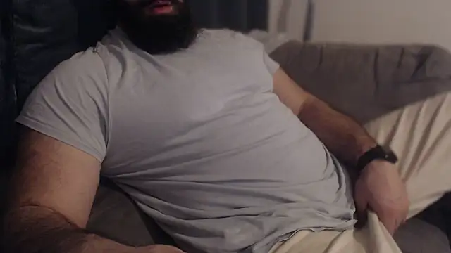 Snapshot of hugemachohandsome chatting on 02.08.26 hugemachohandsome online show from 02.08.26