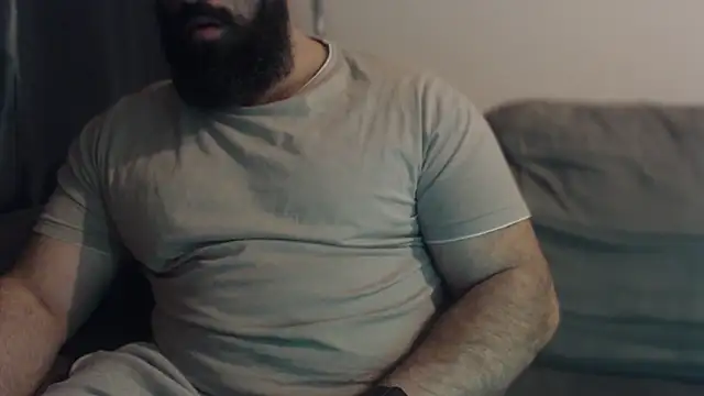 hugemachohandsome online show from 03.05.26