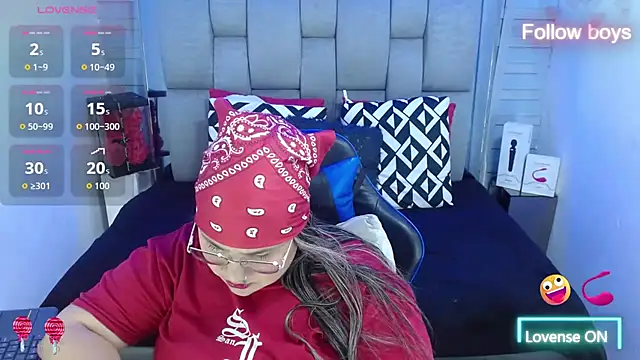 evelin zaens online show from 10.16.25