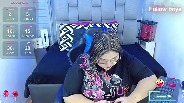 evelin zaens online show from 10.17.25