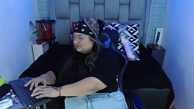 evelin zaens online show from 11.10.25