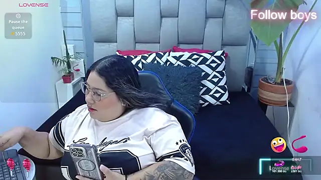 Snapshot of evelin_zaens chatting on 05.04.26 evelin zaens online show from 05.04.26