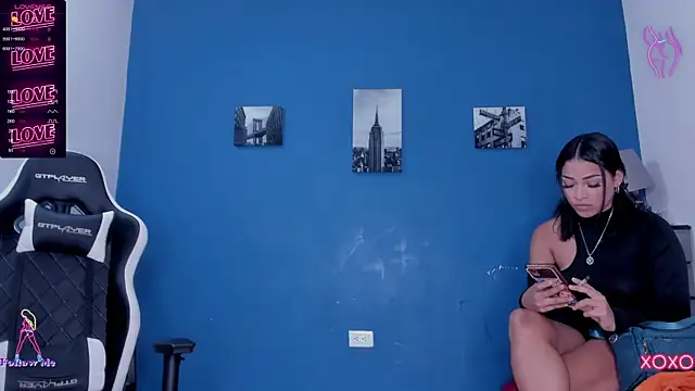 Snapshot of BeMyLover3 chatting on 01.26.25 BeMyLover3 online show from 01.26.25