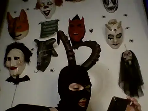 Snapshot of FeticheMacabre chatting on 12.08.24 FeticheMacabre online show from 12.08.24