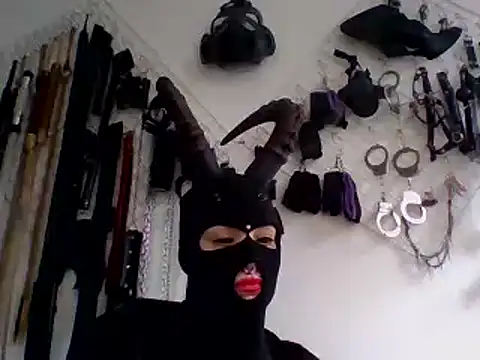 Snapshot of FeticheMacabre chatting on 12.29.24 FeticheMacabre online show from 12.29.24