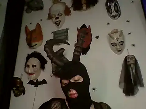 Snapshot of FeticheMacabre chatting on 02.08.25 FeticheMacabre online show from 02.08.25