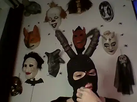 Snapshot of FeticheMacabre chatting on 02.14.25 FeticheMacabre online show from 02.14.25