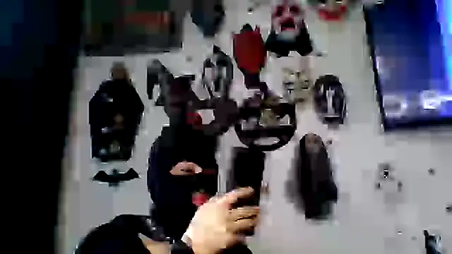 Snapshot of FeticheMacabre chatting on 10.04.25 FeticheMacabre online show from 10.04.25