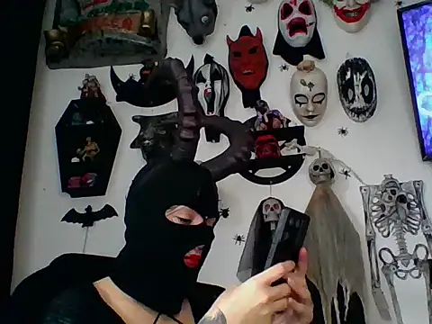 Snapshot of FeticheMacabre chatting on 02.10.26 FeticheMacabre online show from 02.10.26