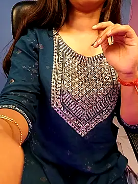 Aditi 1 online show from 02.05.25