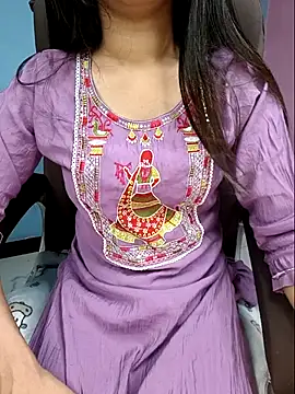 Snapshot of Aditi_1 chatting on 04.18.26 Aditi 1 online show from 04.18.26