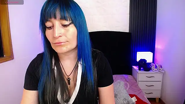 alicia moom online show from 01.21.25