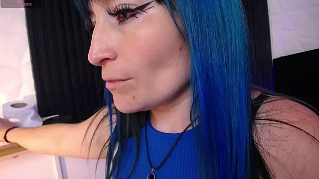 alicia moom online show from 03.04.25