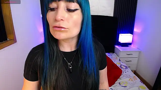 alicia moom online show from 03.17.25