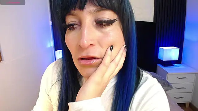 alicia moom online show from 09.24.25