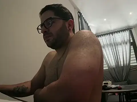 Snapshot of CamiolfeHotXxx chatting on 05.19.26 CamiolfeHotXxx online show from 05.19.26