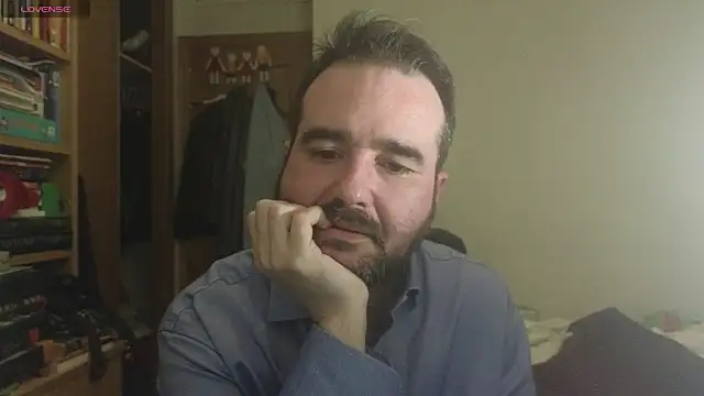 curiosillo83 online show from 02.28.25