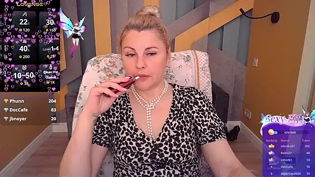 Candy Long online show from 05.22.26