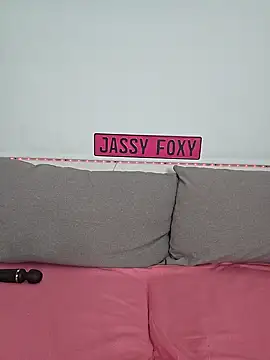 Jassy Foxy online show from 02.15.25