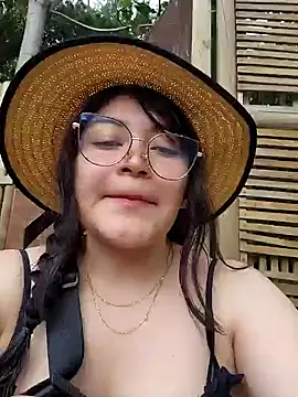 Sakura 0505 online show from 12.21.24