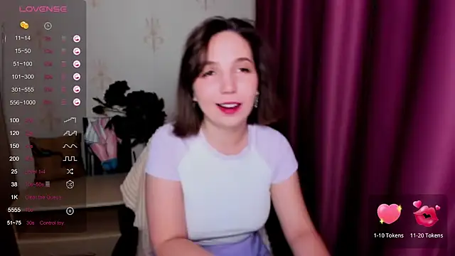 KindHazelHere  online show from 02.22.25