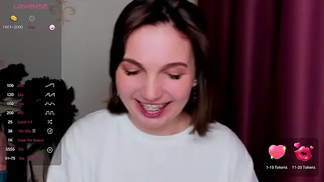 KindHazelHere  online show from 02.25.25