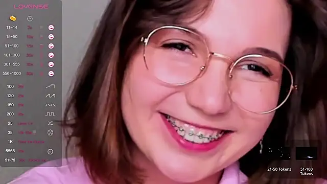 KindHazelHere  online show from 02.26.25