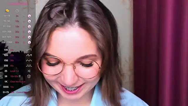 KindHazelHere  online show from 03.11.25