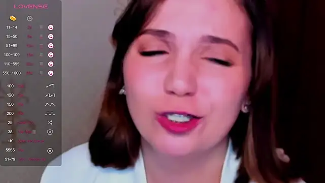 KindHazelHere  online show from 03.21.25