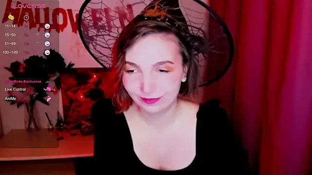 KindHazelHere  online show from 10.30.25