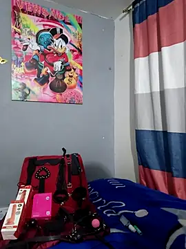 Snapshot of Giuliana90 chatting on 02.24.26 Giuliana90 online show from 02.24.26