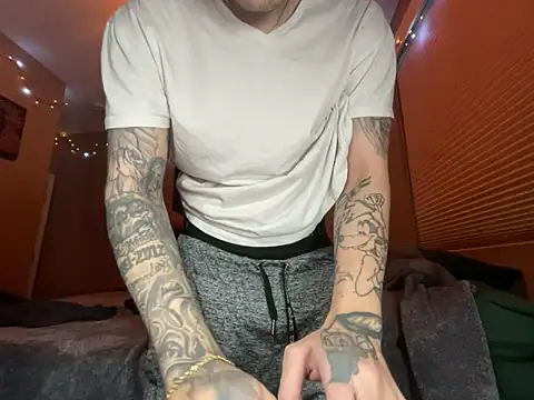 Snapshot of Bwcjoshbanks chatting on 03.01.26 Bwcjoshbanks online show from 03.01.26