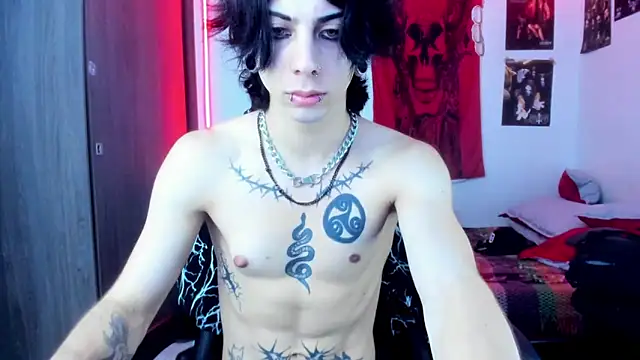 Snapshot of dussk_ chatting on 02.03.25 dussk online show from 02.03.25