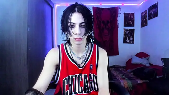 Snapshot of dussk_ chatting on 03.03.25 dussk online show from 03.03.25