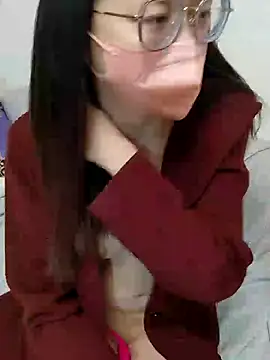 Lu Nana online show from 02.05.25