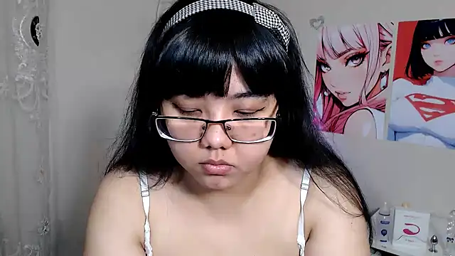 Snapshot of Moertomlly chatting on 02.26.25 Moertomlly online show from 02.26.25