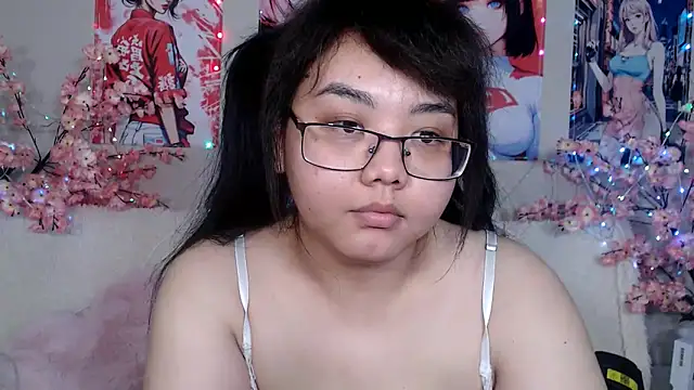 Snapshot of Moertomlly chatting on 06.02.26 Moertomlly online show from 06.02.26